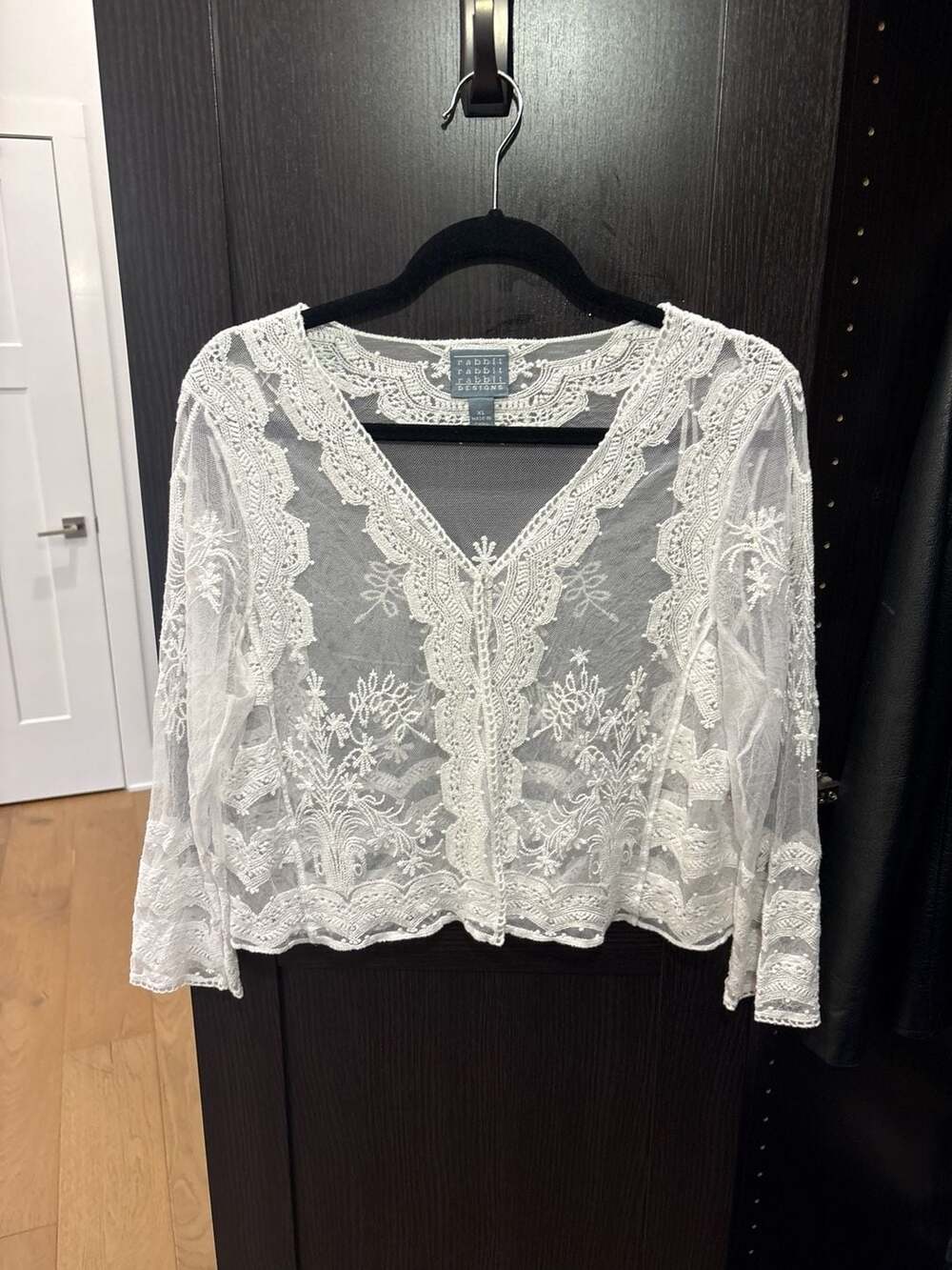 Rabbit Rabbit Rabbit Designs XL White Lace Embroidered Sheer Button Front Cardig